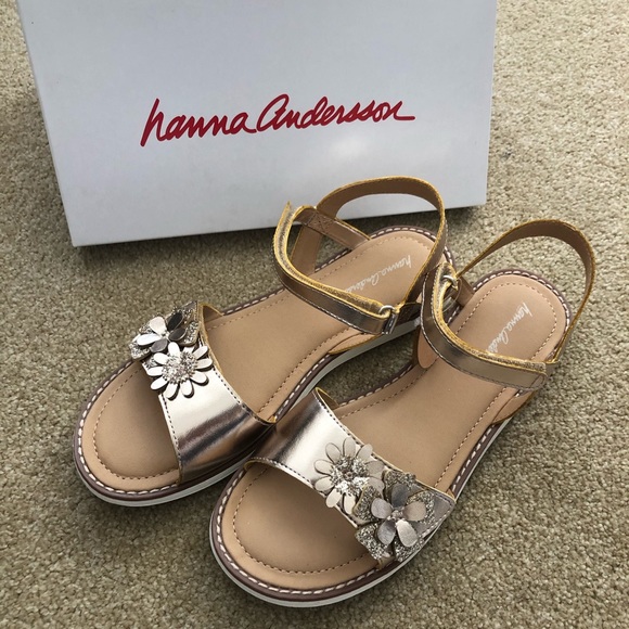 hanna andersson sandals